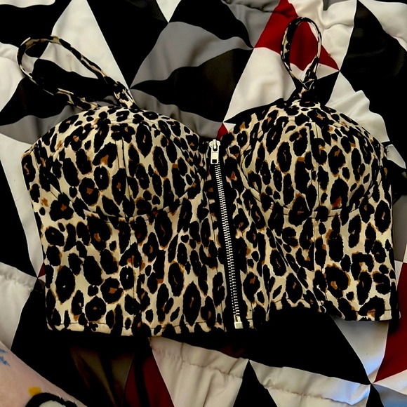 Tops - Leopard print Bustier Top